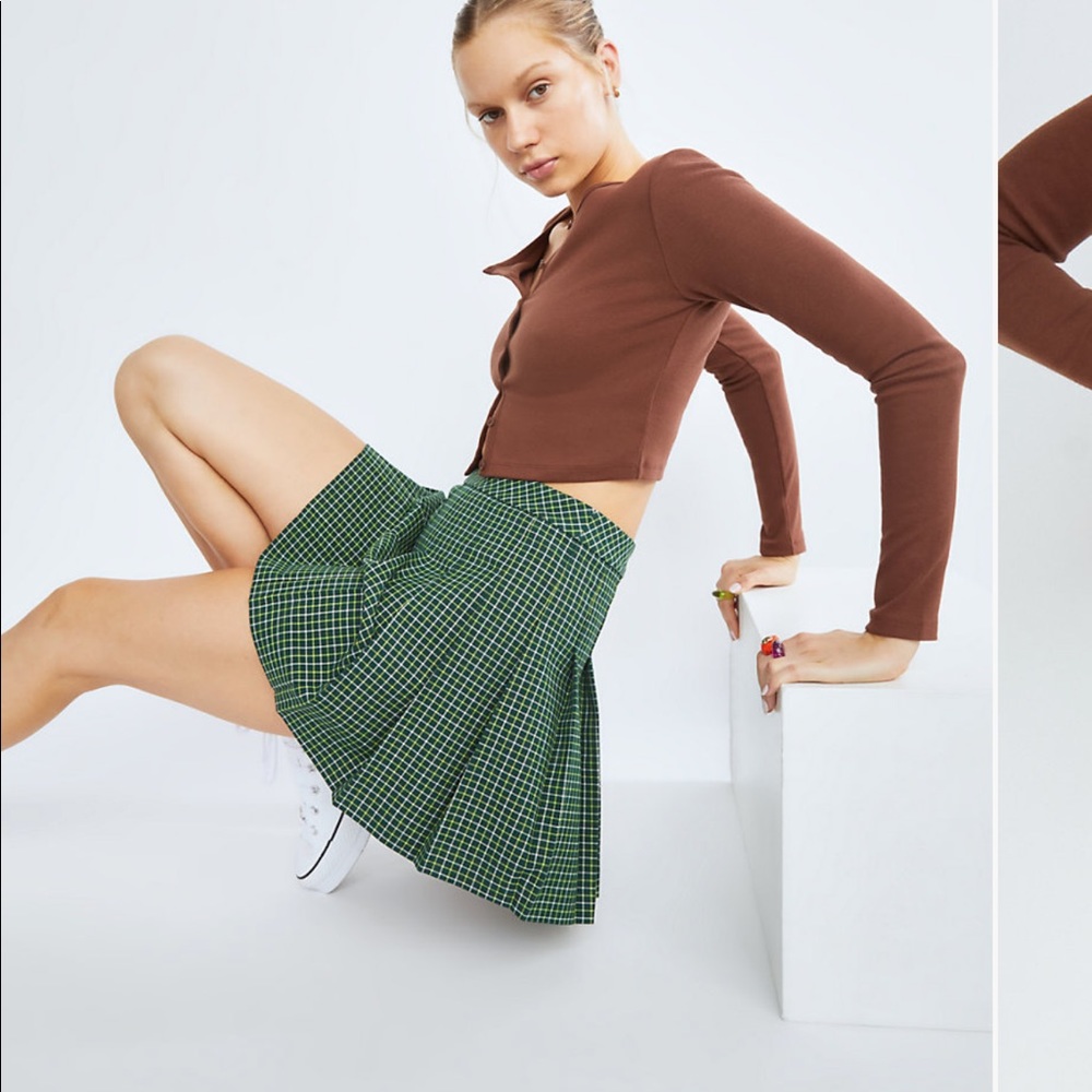 Aritzia skirt , really cute and great to wear with tights